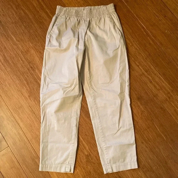 Everlane pants - khaki - pull on - elastic waist - size 2 - great condition - Picture 1 of 6